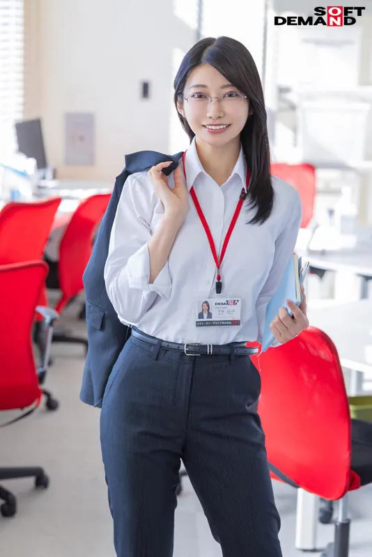 【特典版】秘書 守屋よしの 初AV出演