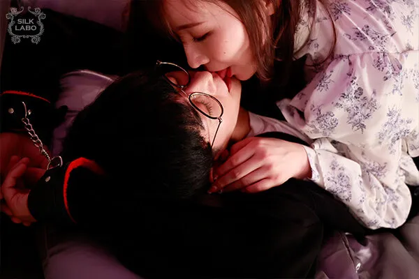 エスカレートラバーズ IN THE HOTEL 3