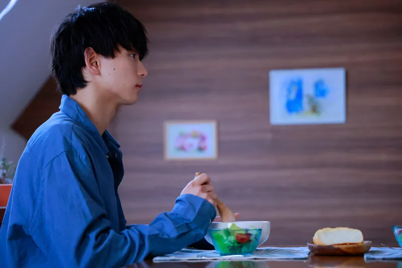 【木崎凪×夏川あゆみ】誘惑の眼差し