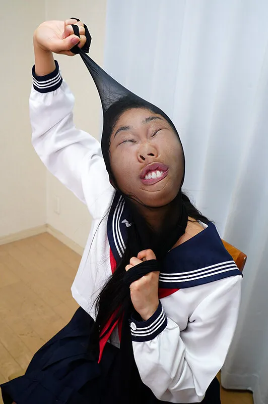 美女のお顔をぶっ壊す！ 前乃菜々