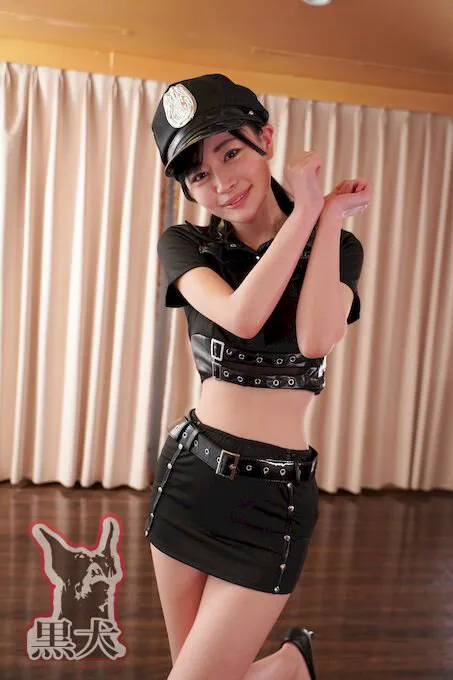 同人AV 巨乳ガチオタレイヤー上手くハメてまんまとエロ撮影！！