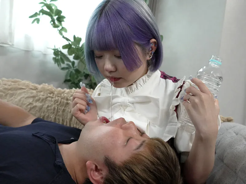 無感情、冷徹、興味なし、これがトー横女子のリアル ～だけど僕らのような●げられたいM男にはたまらないんです…～ るるちゃ