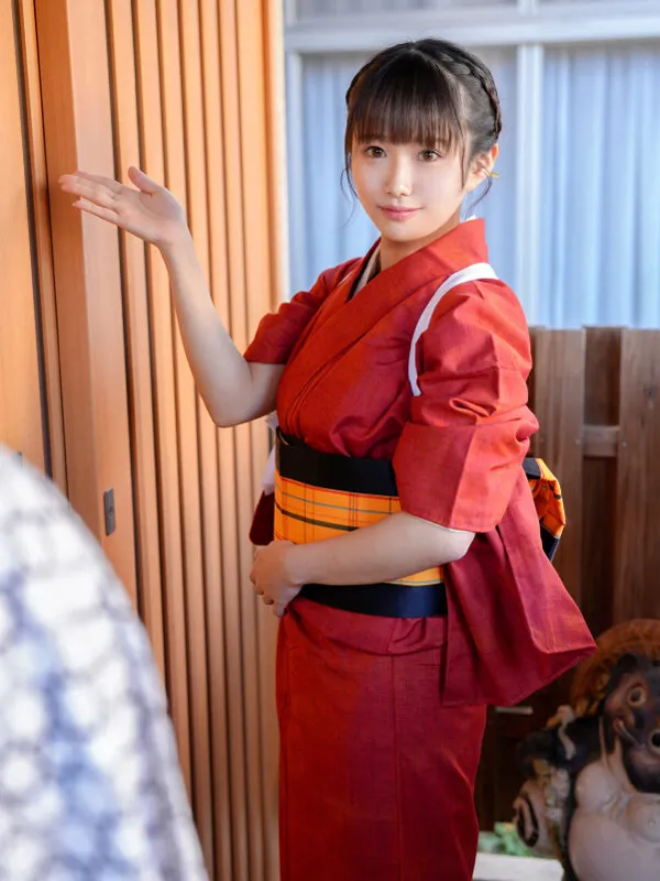 新人女将修業を目前にした老舗温泉旅館の現役●生お嬢様 学生最後の思い出に最高のSEXを体験したくて決意の応募 生ハメ中出しAVデビュー 橘紅葉