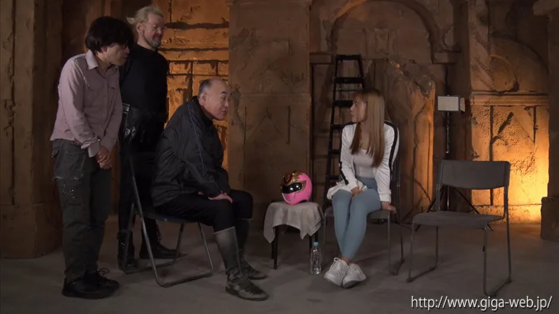 完全着衣なりきりプレイ スーツアクトレス編 ちゃんよた