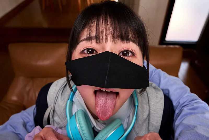 【VR】周りとは群れない黒マスク学生 上下の蒸れたオクチに何でもし放題