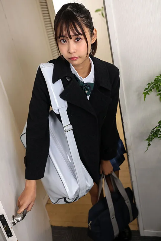 【那津乃ちなみ】【パパ活JK】【VR】部活動しかしてこなかった女子校生が…おじ大好き中出しマ●コに至るまで。ストイックな水泳女子の産まれて初めてのP活録