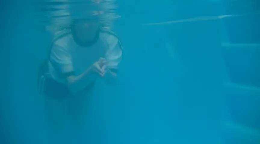 【JK着衣水泳】消灯前のコソ練習