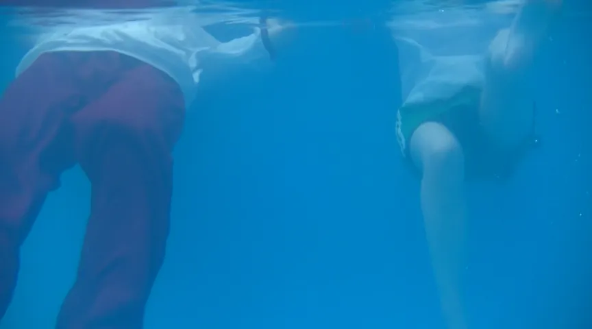 【JK着衣水泳】消灯前のコソ練習