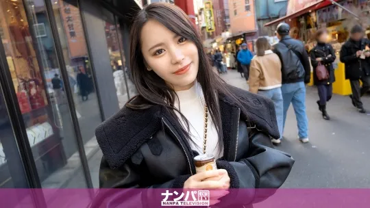 【小倉かずは】マジ軟派、初撮。 2163 乳首の色でセックス相性診断！！ストロベリー色の下着に包まれたふっくらDカップをベロベロのジュボジュボに舐めまわす！！乳首が弱点なのか、カリカリくすぐるだけでビクビクと陸に打ち上げられた魚のように跳ね出す活きのいい中華街クール系美女！！ミニマ●コで絡めとるようなイチャラブ騎乗位に大昇天不可避！！！！！乳輪の色を確認したかっただけなのに、いつの間にかおいしくいただいちゃいました～！！！！！