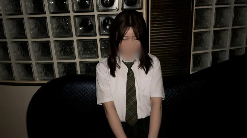 穢れを知らない美少女に中出し2発 10代最後の夏の日に処女喪失