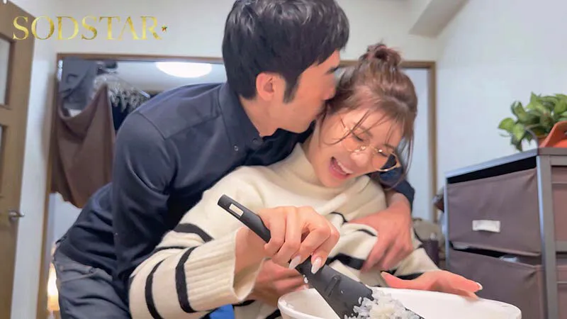 神木麗の休日 彼氏の自宅でハメ撮り、ノンストップ2本番と顔射。