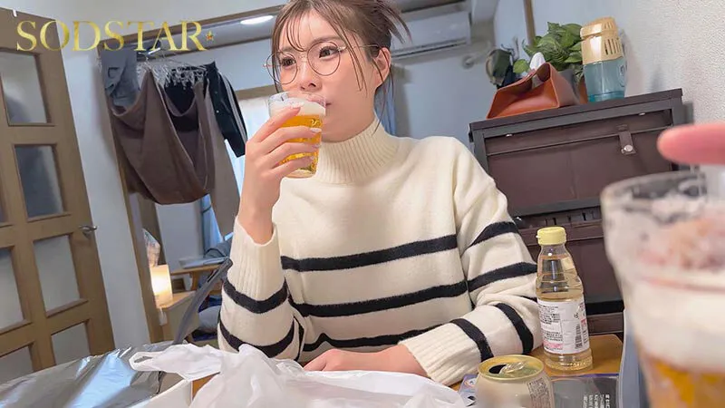 神木麗の休日 彼氏の自宅でハメ撮り、ノンストップ2本番と顔射。