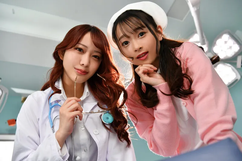 【VR】弥生みづき、望月つぼみ VR 目が覚めたら叡智な世界だった。 世界線変動率0.000001％