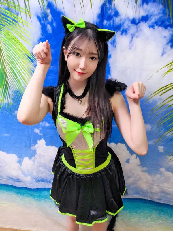 素人パンチラ in 自宅で個人撮影会vol.93！ア○マル系のかわいいコスプレを着て写真を撮るだけだったのに際どいポーズを要求される超過激撮影会