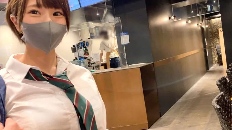 3人の裏垢女子とハメまくる！ 制服×スレンダー×爆乳のオムニバス作品