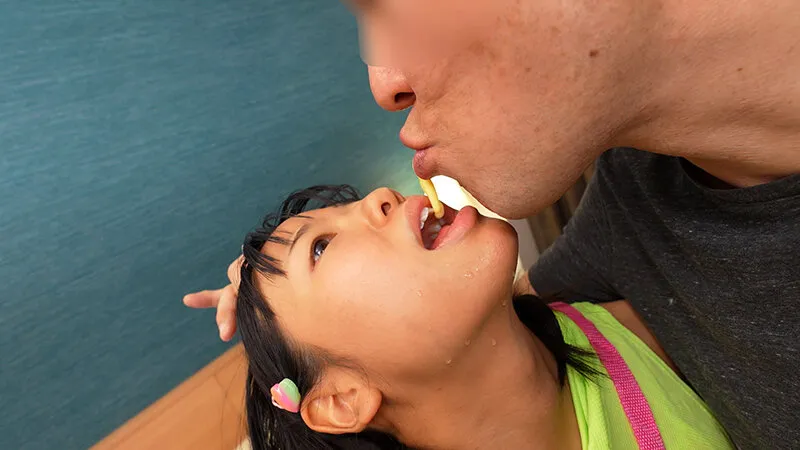 熱帯産美少女 お日さまみたいに笑う褐色の妖精 汗ばんだ前髪とパンティに隠れた未発育のアソコをエゴ丸出し悪戯心で犯し中に出しぶっかけ潮吹きも全部絡み合って…。