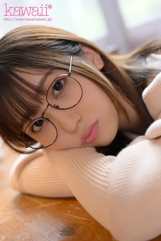 【VR】【kawaii＊むちむち肉感VR】脱いだら凄かった…！！慎ましい文学少女の淫らで肉肉しい女体 オカズにされたい変態マゾと静謐な世界で不道徳に交じり狂う 卯佐美りん