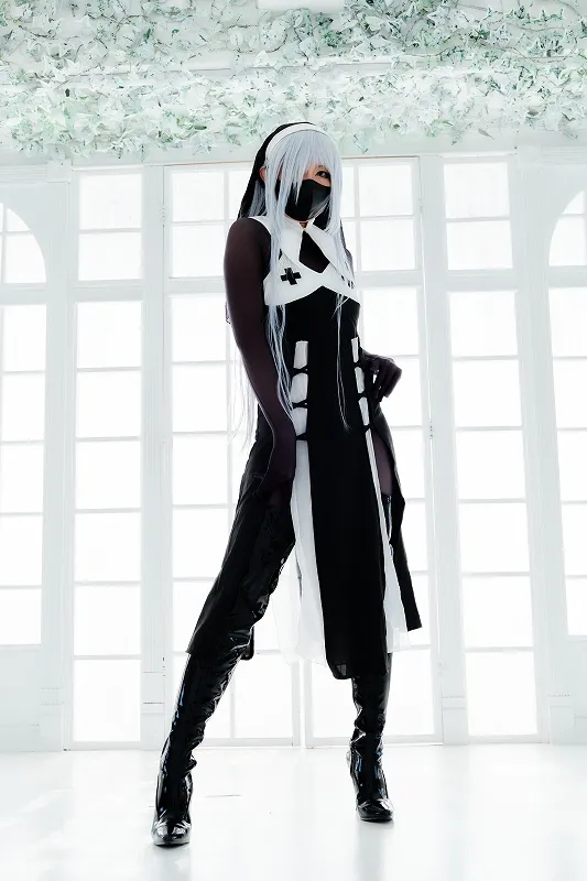 僕は大好きなシスターの前に跪く