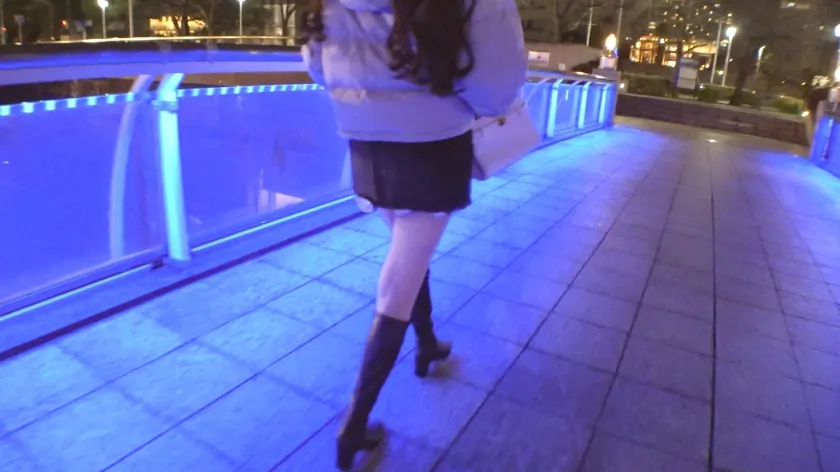 マジ軟派、初撮。 2182 罵りのプロフェッショナル登場！M男ガチャを神引きで引きまくるドS女子を横浜でナンパ！乳首イジリからの罵り口撃でM男は全員食ってきた！そんなイケない女子にはガンガン奥突きでわからせて何度も絶頂！ハメ潮スプラッシュ！雫は星空の彼方へ