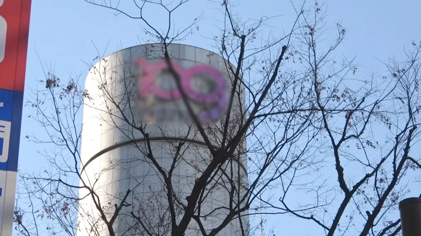 マジ軟派、初撮。 2175  黒髪ロングの清楚系美女は実はドスケベ筋肉女子！三人の経験人数を暴露＆濃密筋トレSEXで理性崩壊！高速ピストンに汗だくビチャビチャで顔赤くなる姿がエロすぎる！！