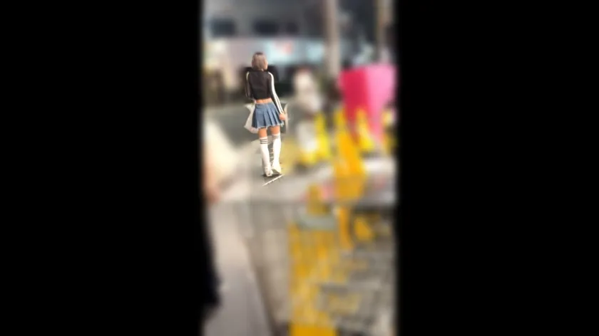 S区2Fショートカットスレンダー美ボディギャル