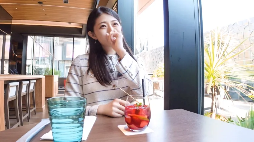 【超絶美スタイルネットアナウンサー！】白コーデ美女のご無沙汰スレンダーマ○コが、1年以上ぶりの快感で大絶叫！「彼氏もセフレもいないから…」と語る欲望を解き放ち、パンツ越しにビクビク反応！恥じらいながら腰を振り乱して、理性ゼロの本気イキを魅せる！ 【初撮り】ネットでAV応募→AV体験撮影 2386