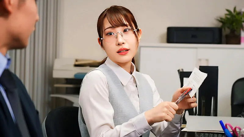 「これは経費で落ちません！」いつも地味で生真面目で領収書を突っ返してくる経理部のOLがデリヘル嬢で痴女だった。五十嵐さん編【配信限定】 五十嵐清華