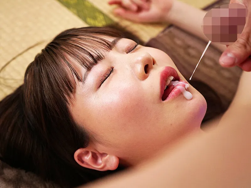 カルト教団にハマって身も心も捧げる女 柏木こなつ