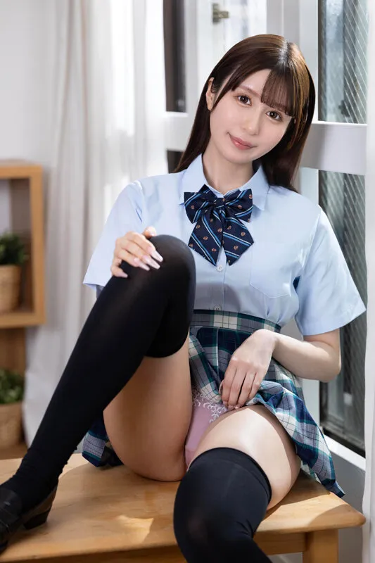 【VR】色白もちもち絶対領域 テストに負けたクラスの美少女はボクの遺伝子を求めて魅力的なプニもち太ももで誘惑し続ける