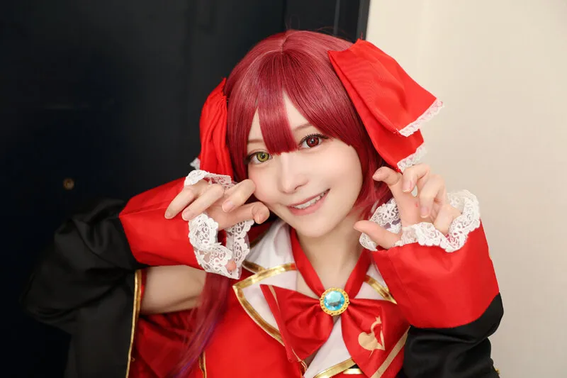 【天馬ゆい】【ホロライブ宝鐘マリンコスプレAV】【VR】オッドアイ＆発情海賊オフパコレイヤー密室個撮 YUI