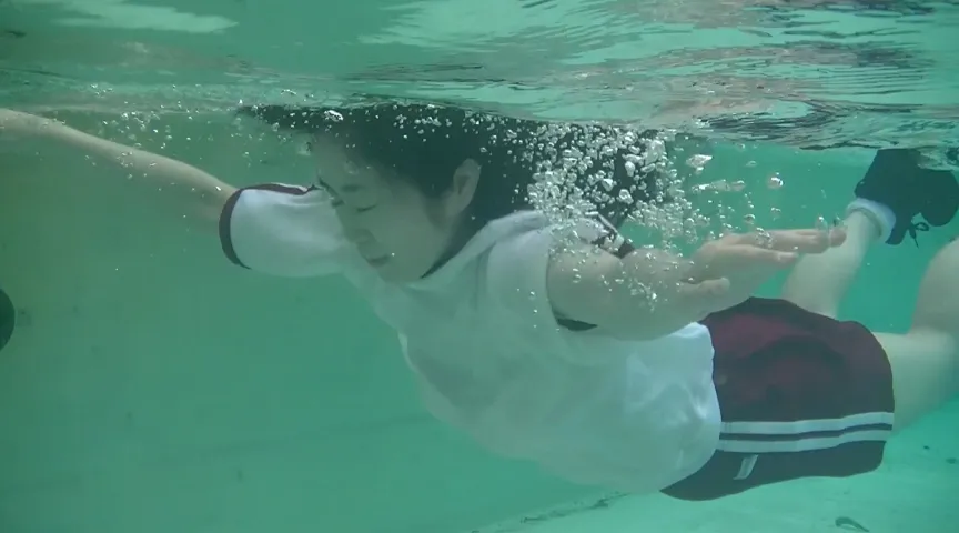 【JK着衣水泳】サバイバル水泳入門編