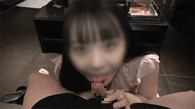 【個撮】癒し系美女の代表格。抜群の可愛さと天然のエロさがヤバみな巨乳娘のノーハンドフェラ動画。