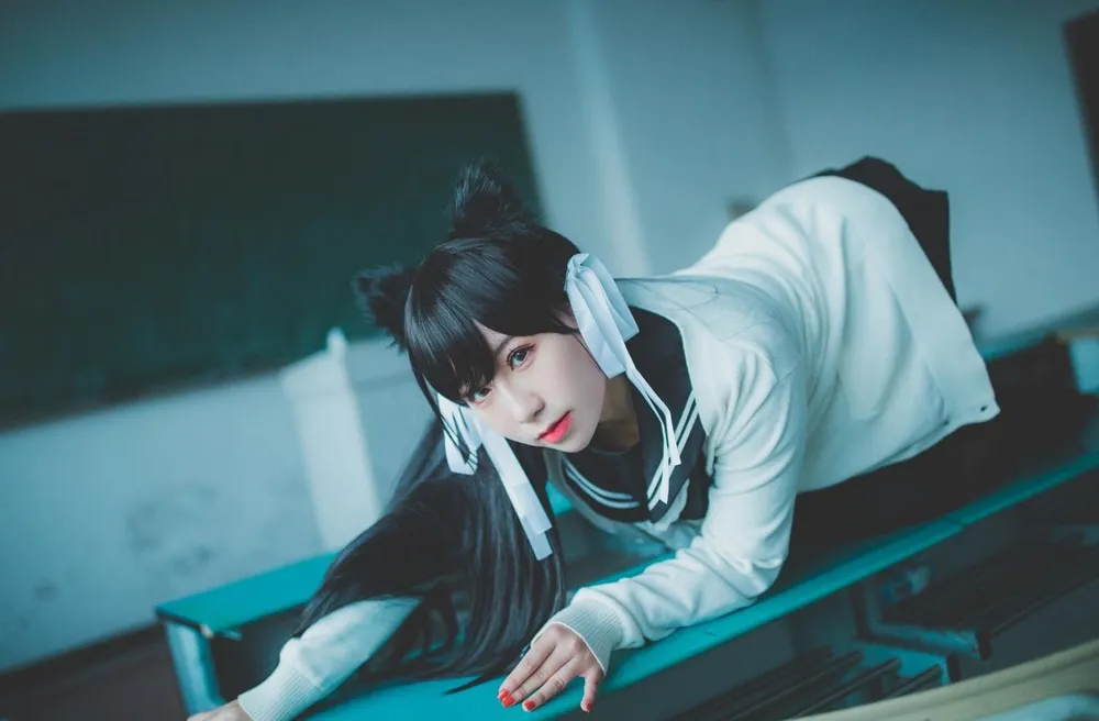 【アズレンJK愛宕(学園トロイメライ)】★4K★Coser-CongLuan　Vol. 28 PHX　紫龍　15P