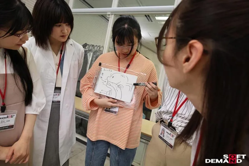 「イラマ汁はなぜ湧き出るのか？」SOD女子社員5名 イラマチオ刺激によるヌルネバどろり絶頂のど潮研究 SOD性科学ラボREPORT 20 宇田川透花 清水莉羽 久保田湊琴 梶尾羽歌 吉井彩葉