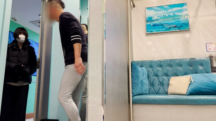 19歳の援交少女 剛毛おまんこに秘密の中出し