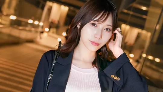 旦那に内緒で応募したシゴデキOLかえでさん。モデルでもやってたか？！と思わせるスタイルを舐めて！舐めて！バックで突きまくれば甘い声で何度も絶頂しちゃう変態ちゃんにジョブチェンジ！知的さから滲み出る女の性欲をご覧あれ！ 【初撮り】ネットでAV応募→AV体験撮影 2408