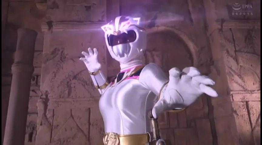 ヒロインエロピンチオムニバス 強獣戦隊ワイルドレンジャー ワイルドホワイト編