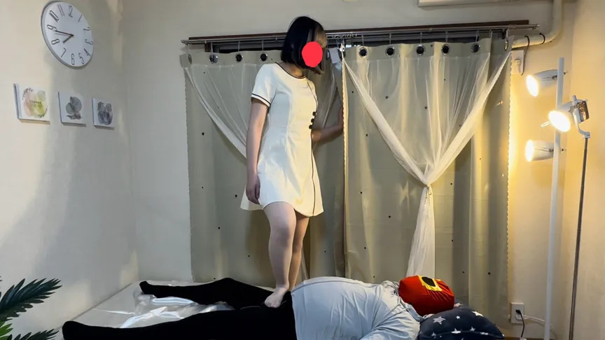 SNS総フォロワー15万超えのS痴女みねさんの電気アンマ地獄