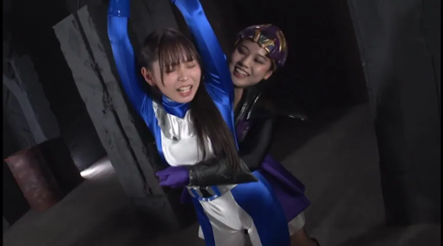 退魔巫女戦騎トリプルランサー ［前編］