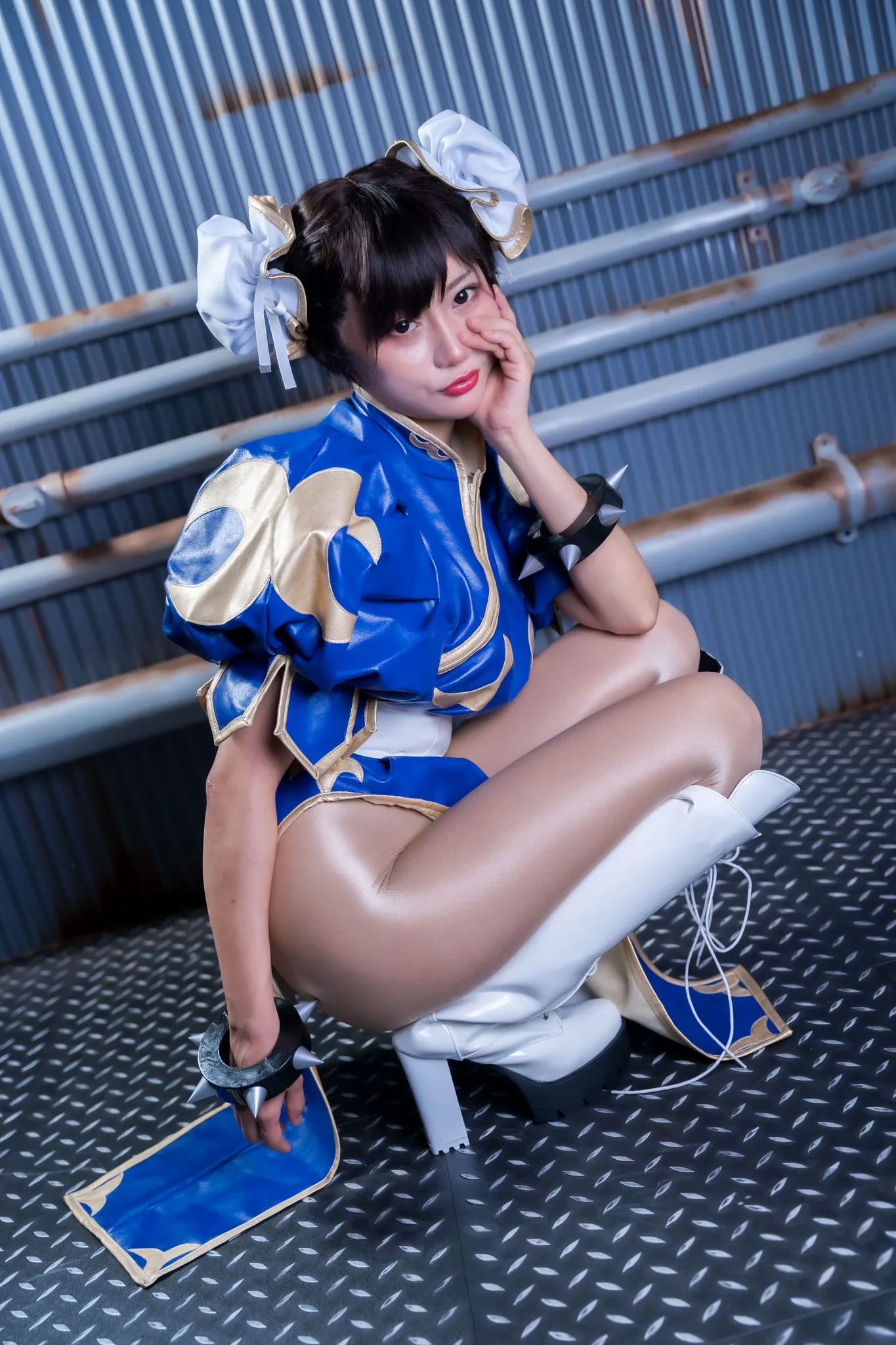 詮索はしないけど、ま　色々あるわよね。