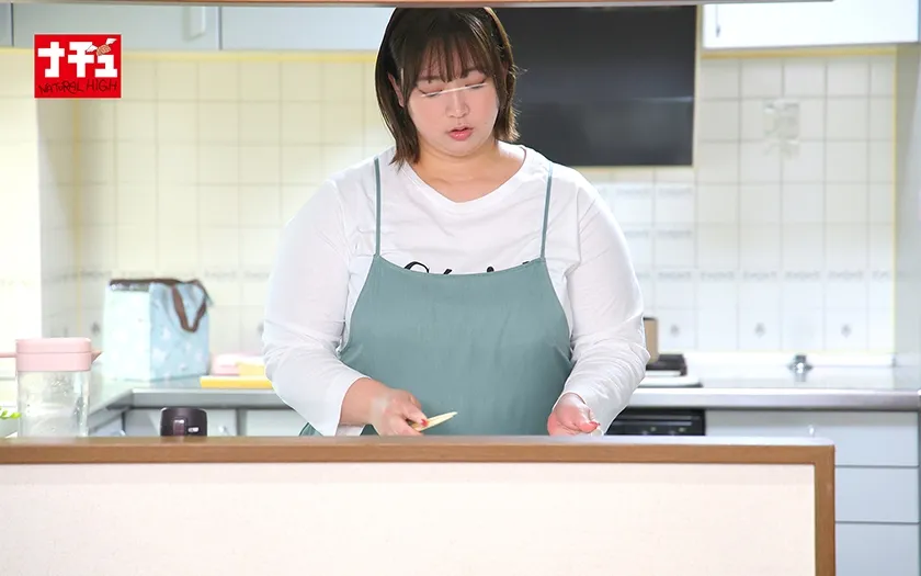 超豊満ボディに妹の彼氏が隠れている…と言えず何度も中出しされた爆乳姉
