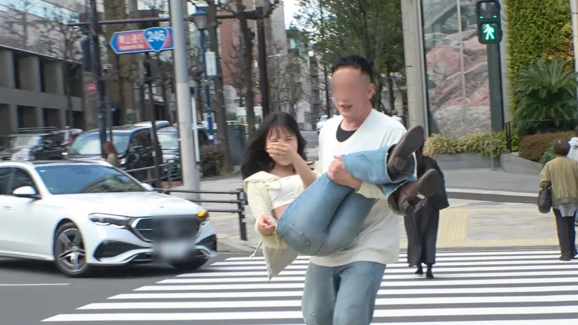 【恥ずかしがり屋の変態ちゃん】こんなにピュアで可愛い子が！！何回も攻める度に潮吹き連発！！？ちんこで激しく突いて部屋中に喘ぎ声が響き渡る超！興奮セックス！！！ マジ軟派、初撮。 2204