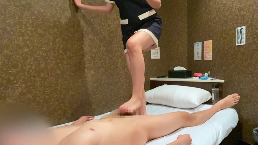 鶯谷激安オナクラ － 足コキオプション 一葉凜音（28歳）2回目