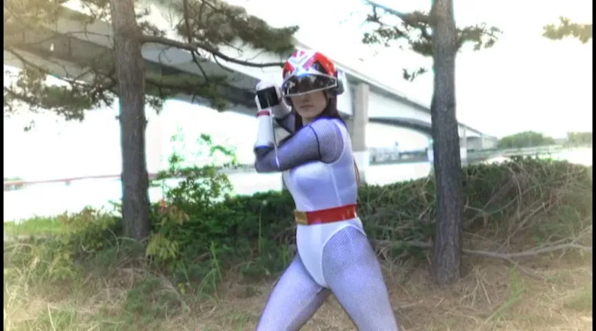 HEROINE SEXYピンチ 忍び捜査官レンカ ～毒蜘蛛魔女の恐怖～