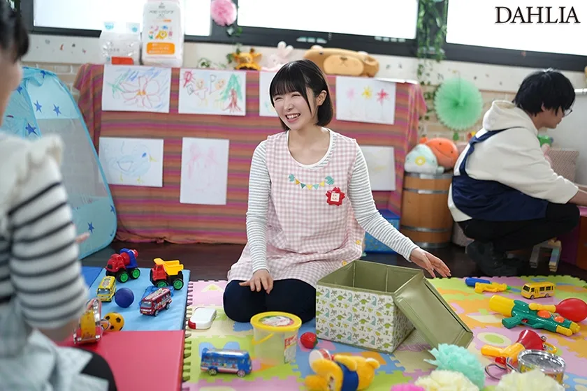 「だって…パパさんの事が好きな性癖なんだもん。」娘達の担任保育士さんの誘惑不倫でチンポは狂わされ、寝取られました。 善場まみ