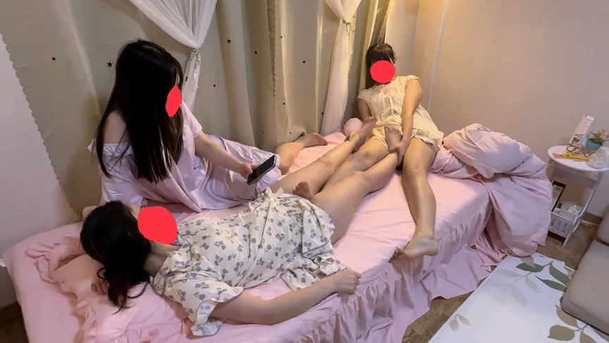 みーなちゃんの反撃！寝てるららちゃんとキキちゃんに電気アンマの不意打ち！マッサージ器と鼠径部くすぐり