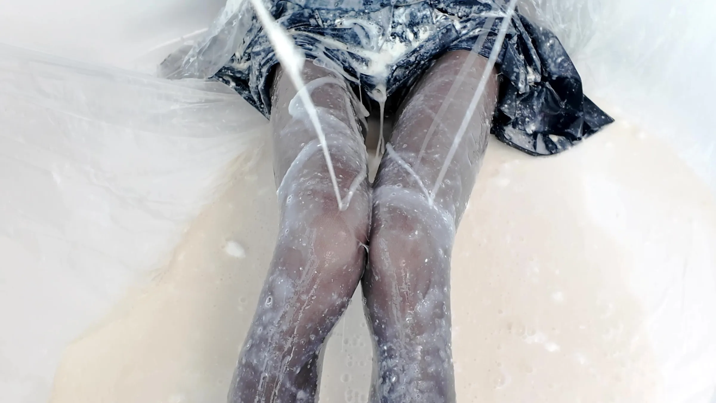 制服奈奈ちゃんのWETチャレンジ