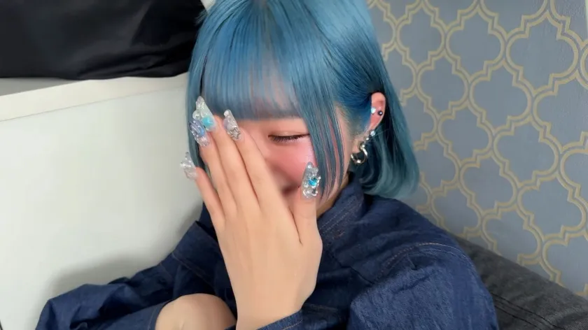 壊れるまで責め続けられ、あっという間にアヘ顔披露！w 絶頂快楽をぶち込まれたド変態スレンダー・るるちゃ。の限界突破中出し