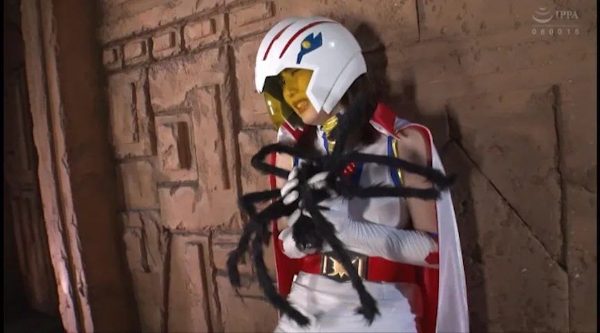 ヒロイン失神 科学鳥人隊バードソルジャー バードホワイト