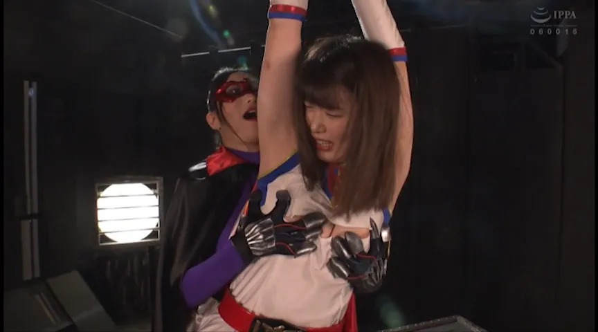 ヒロイン失神 科学鳥人隊バードソルジャー バードホワイト